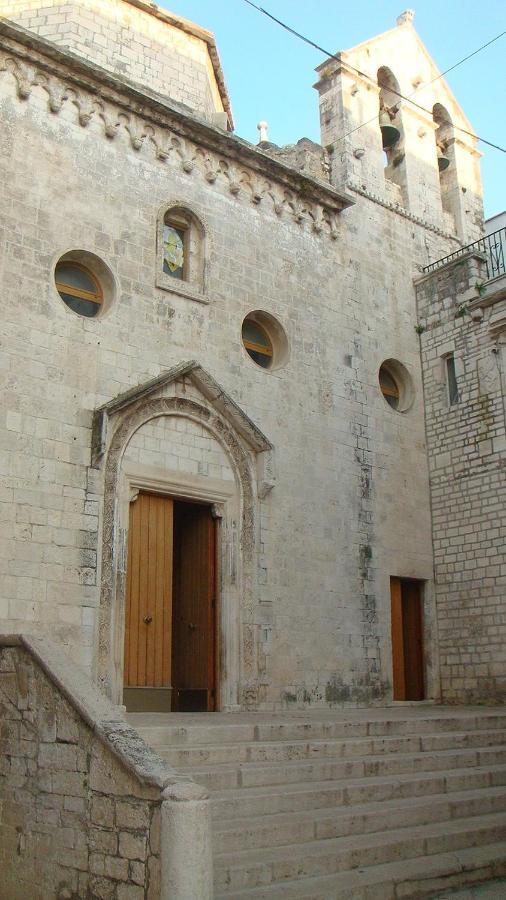 Giovinazzo Suite Pavone Griffi Exterior photo