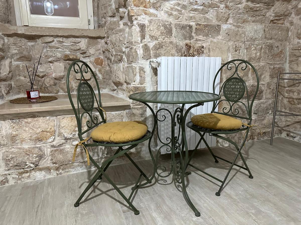 Giovinazzo Suite Pavone Griffi Exterior photo